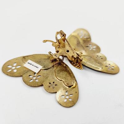 CUTE BRASS DECORATED BUTTERFLY PIN