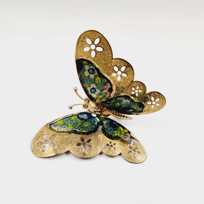 CUTE BRASS DECORATED BUTTERFLY PIN