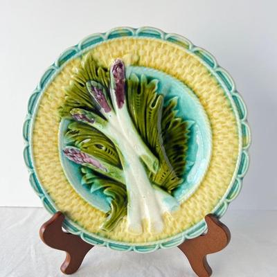 8388 Antique Majolica Asparagus Plate Salins