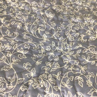 8438  Classics by Eileen West Reversible CA.  King Quilt and 2 King Pillow Cases