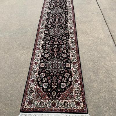 EXCEPTIONALLY FINE Oriental Hall Runner Handwoven 2x12'