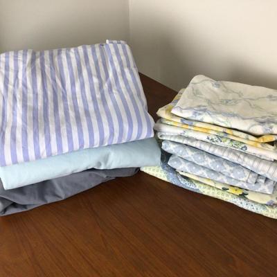 Lot. 8443. Assortment of King Bedding