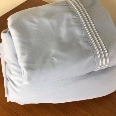 Lot. 8487. Cal King French Blue Sheet set