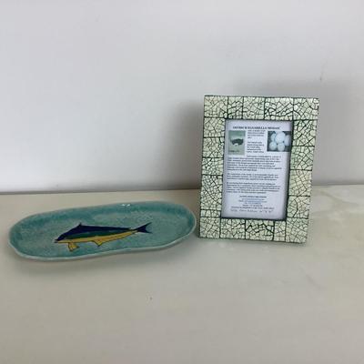 Lot 8423. Ostrich Egg Mosaic Frame by Janine Jones Creations / Decorative Oval Fish Dish