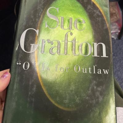 Sue Grafton