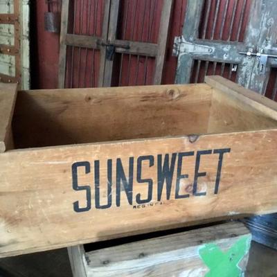 Vintage Sunset Fruit Lug