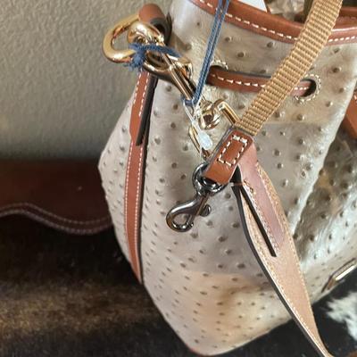 NEW Dooney and Bourke drawstring bucket bag in ostrich pattern