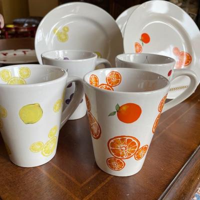 ÂºoÂº 4 SETTINGS MICKEY & CO FRUIT DINNERWARE DISNEY RARE