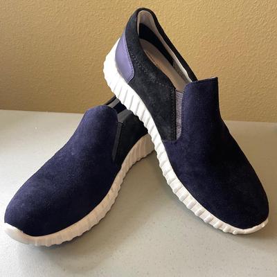 Johnston and Murphy Kimmie Sneakers wtih BOX