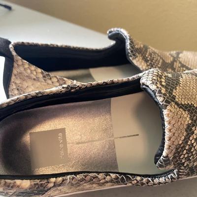 Dolce Vita NEW Snake Print Embossed Leather Sneaker with BOX