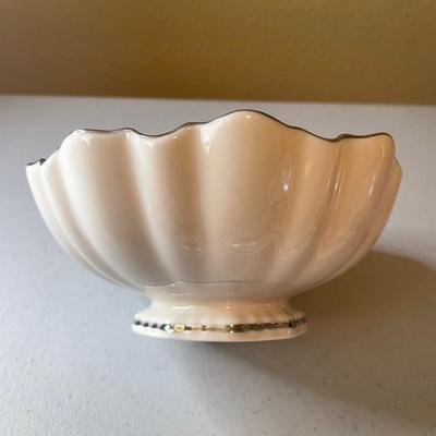 Lenox china bowl with scalloped silver edges