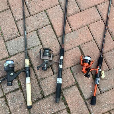 8452 Lot of Fishing Rod with Tackle Box