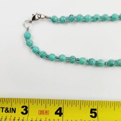 BEAUTIFUL HOWLITE & TURQUOISE CHUNKY DESIGNER NECKLACE
