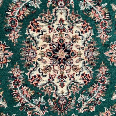 SMALL PERSIAN STYLE Vintage Area Rug in dark green 4x6