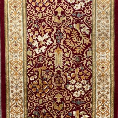 SMALL PERSIAN-STYLE THROW RUG 2x3