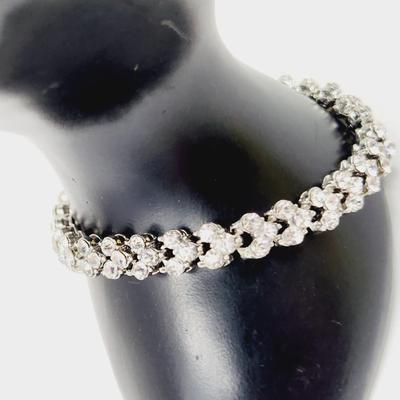 CUTE FAUX DIAMOND BRACELET