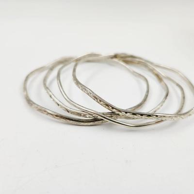 SILVER TONED METAL BANGLE BRACELET SET