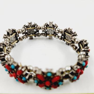 MULTI COLORED FAUX STONE STRETCHY BRACELET