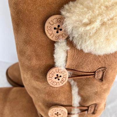 8498 UGGS Surde Brown Boots with Button Sides
