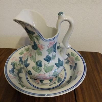 Basin/Pitcher