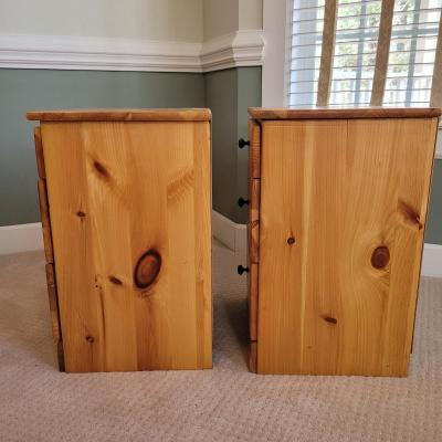 Pair of Wooden Nightstands (DB-CE)