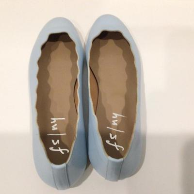 Lot. 8513. FS/NY Scolloped Leather Ballet Flats, 2 pairs, 8.5