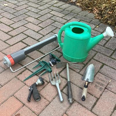 8472 Garden Watering Can, Sprinkler, and Misc. Garden tools