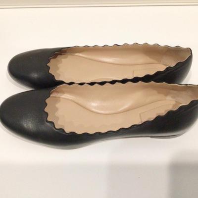 8515. Chloe Scalloped Leather Ballet Flats 8.5