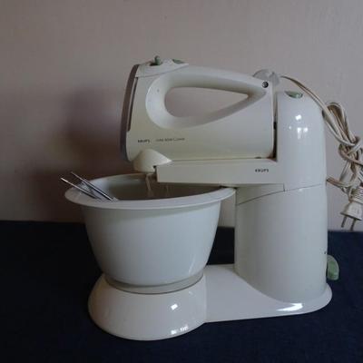 LOT 83. KRUPS STAND MIXER