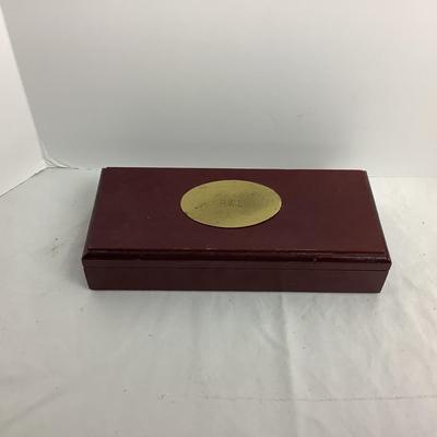 Lot 8430 Gavel & Clock Lot