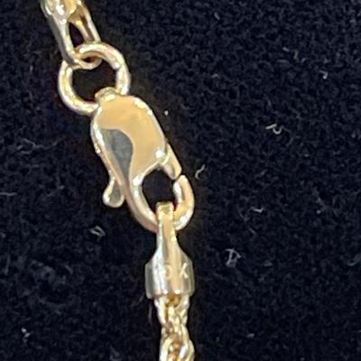 10kt gold chain in excellent condition