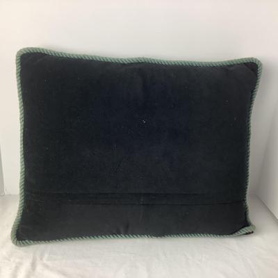8373 Bunny in Garden Hooked Down Pillow
