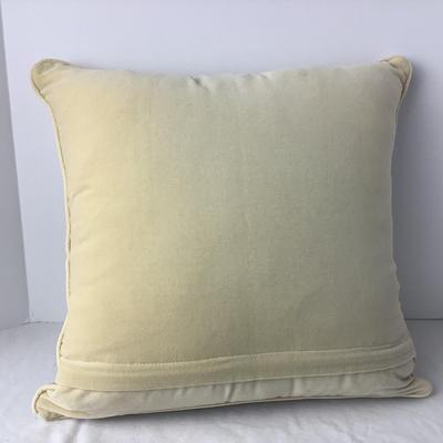 8360 Two Bunnies Needlepoint Pillow