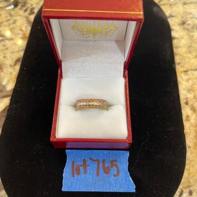9kt gold ring