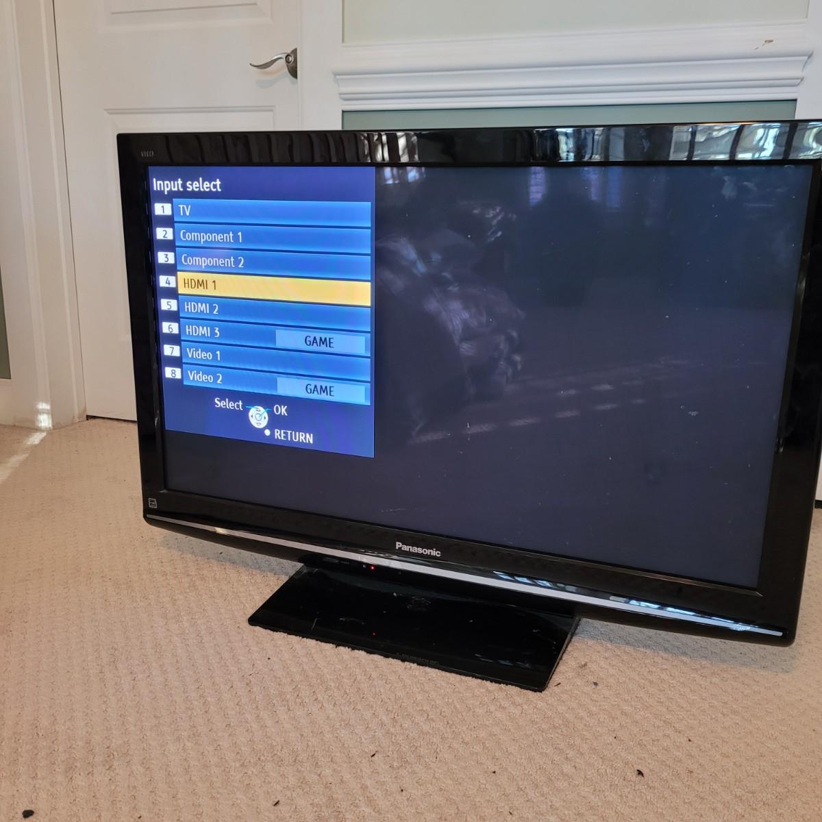 Panasonic Viera TCP42X1 42" Plasma TV (DBCE)