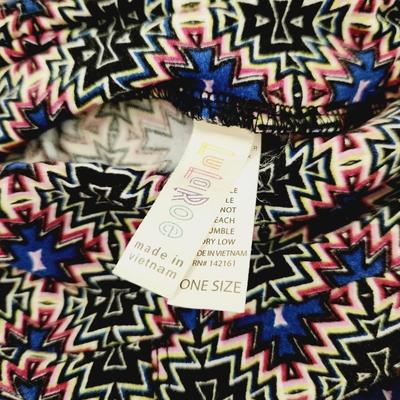 LU LA ROE ONE SIZE FITS ALL LEGGINGS