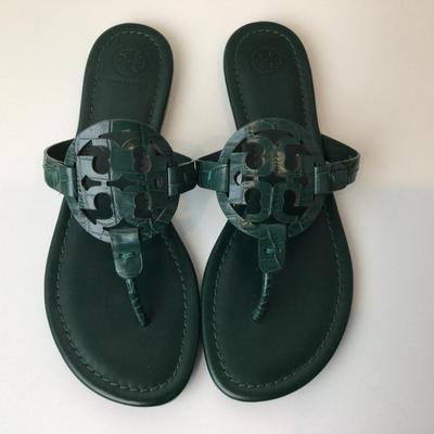 Lot. 8560. Tory Burch Norwood Sandals. Green, size 8.5