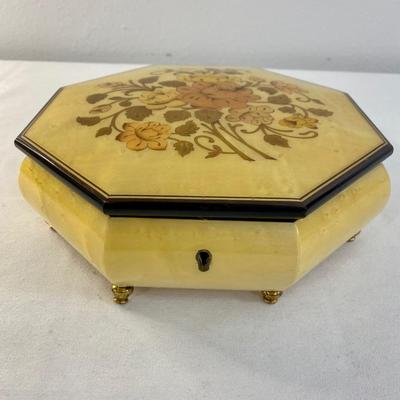 SAN FRANCISCO Music Box Company Vintage Jewelry Music Box