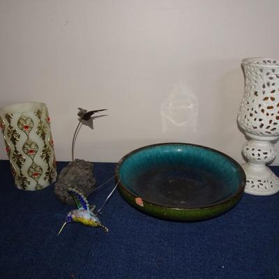 LOT 96. HOME DECOR