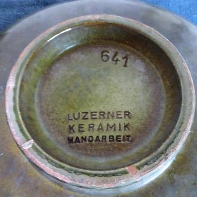 LOT 96. HOME DECOR