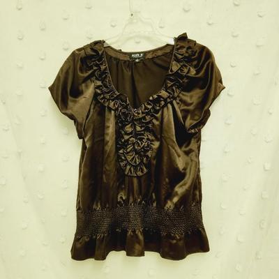 ALLEN B SIZE MEDIUM CHOCOLATE COLORED RUFFLED BLOUSE