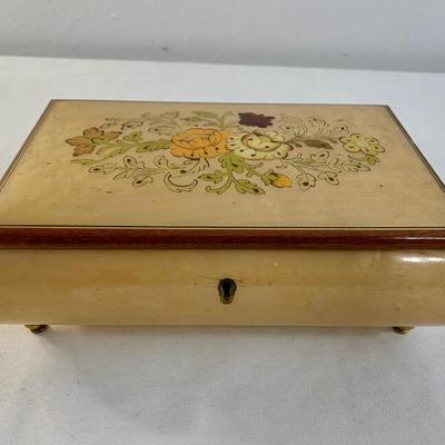 VINTAGE ITALIAN MUSIC JEWELRY BOX