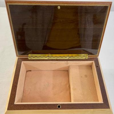 VINTAGE ITALIAN MUSIC JEWELRY BOX