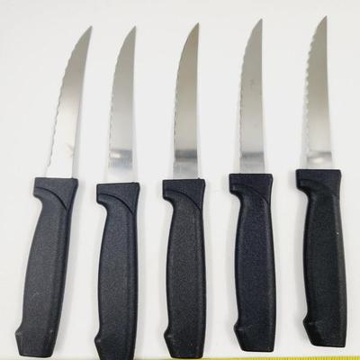 6PC SET OF NEW UNBRANDED STEAK KNIVES