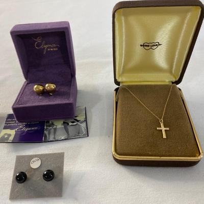 JEWELRY Lot of 4 Items