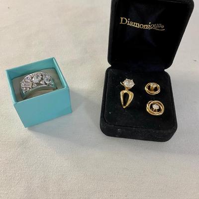 DIAMONIQUE JEWELRY