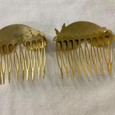 VINTAGE 80â€™S RAINBOW HAIR COMBS