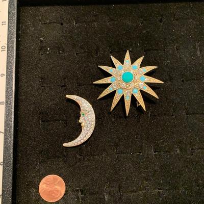 #115 Sun and Moon Brooches-D2