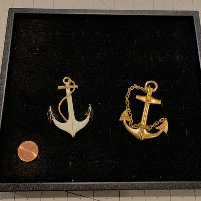 #121 Anchor Brooches-D5