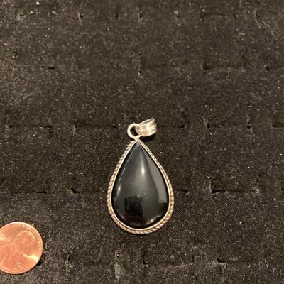 #124 Black Teardrop Necklace Pendant-D7